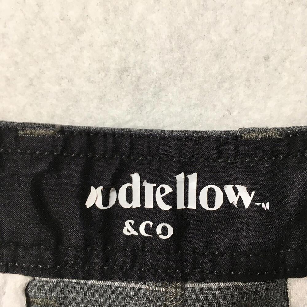 Goodfellow & Co Chino Shorts Men's 36 GRAY  Stretch Flat Front Walking Golf - Picture 2 of 7